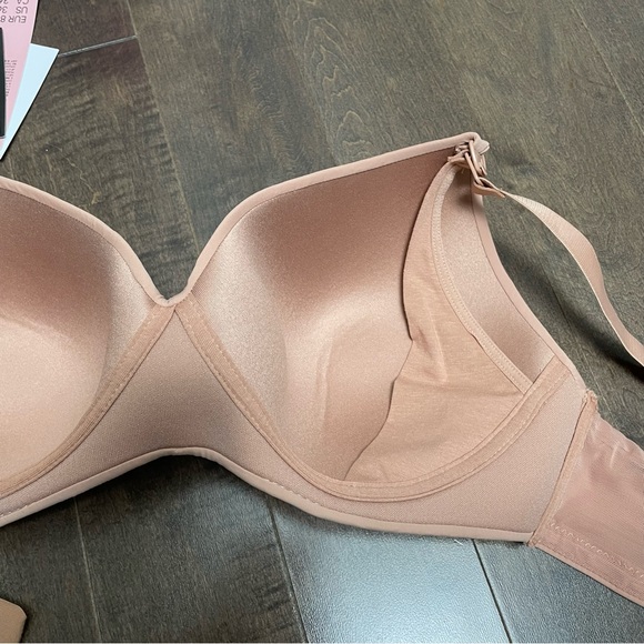 NWT H&M Nursing Bra - Picture 6 of 10